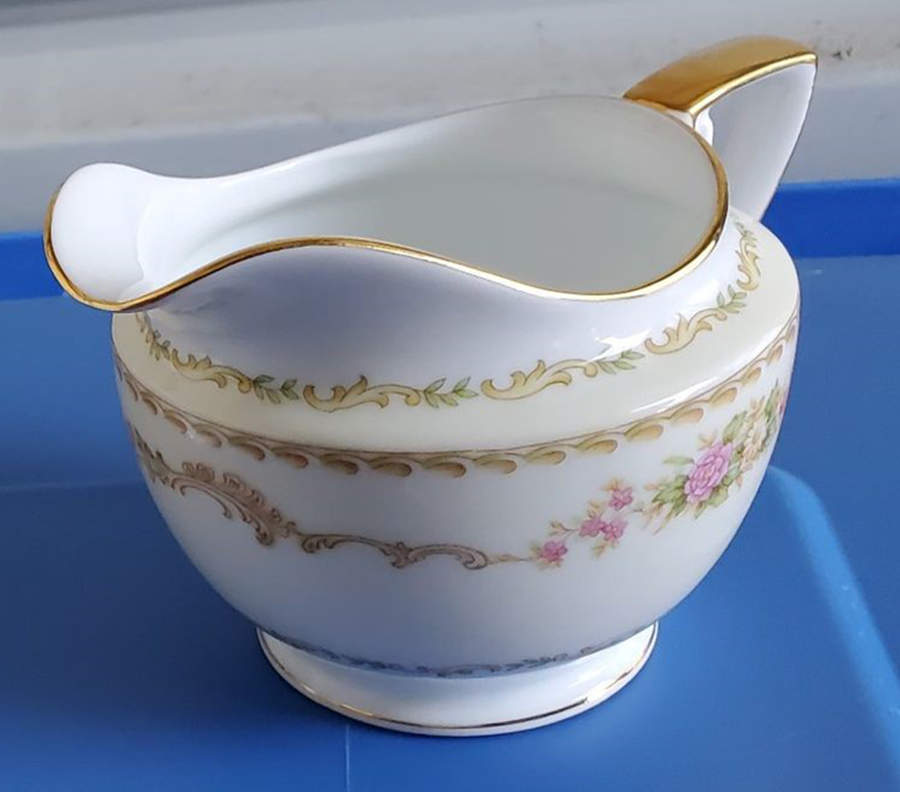 N311 Creamer by Noritake-1
