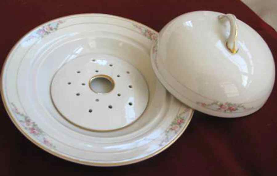 Mystery #66 Round Covered Butter with Strainer by Noritake-1