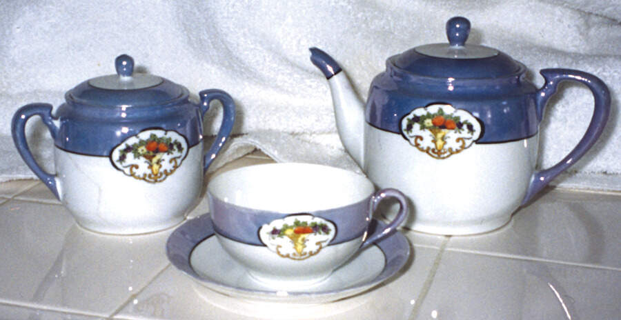 N320 Teapot & Lid by Noritake-1