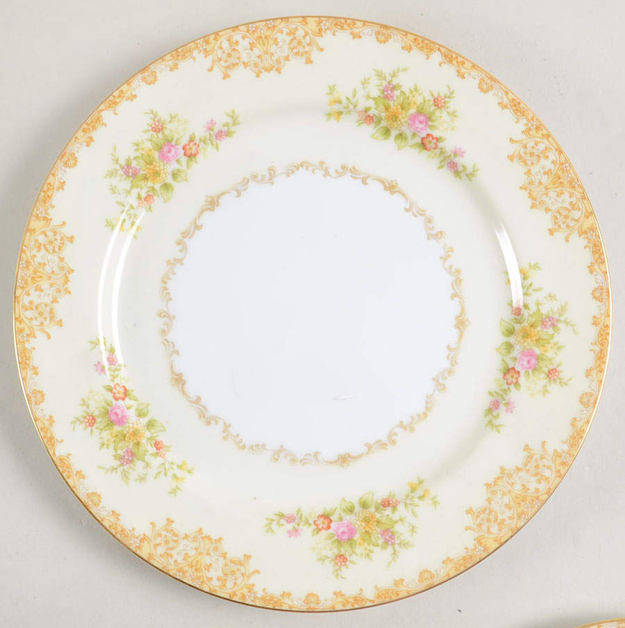 N326 Dinner Plate by Noritake-1