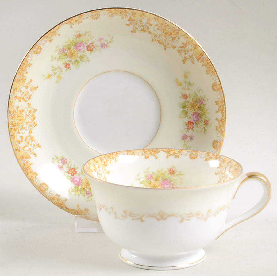 N326 Footed Cup & Saucer Set by Noritake-1