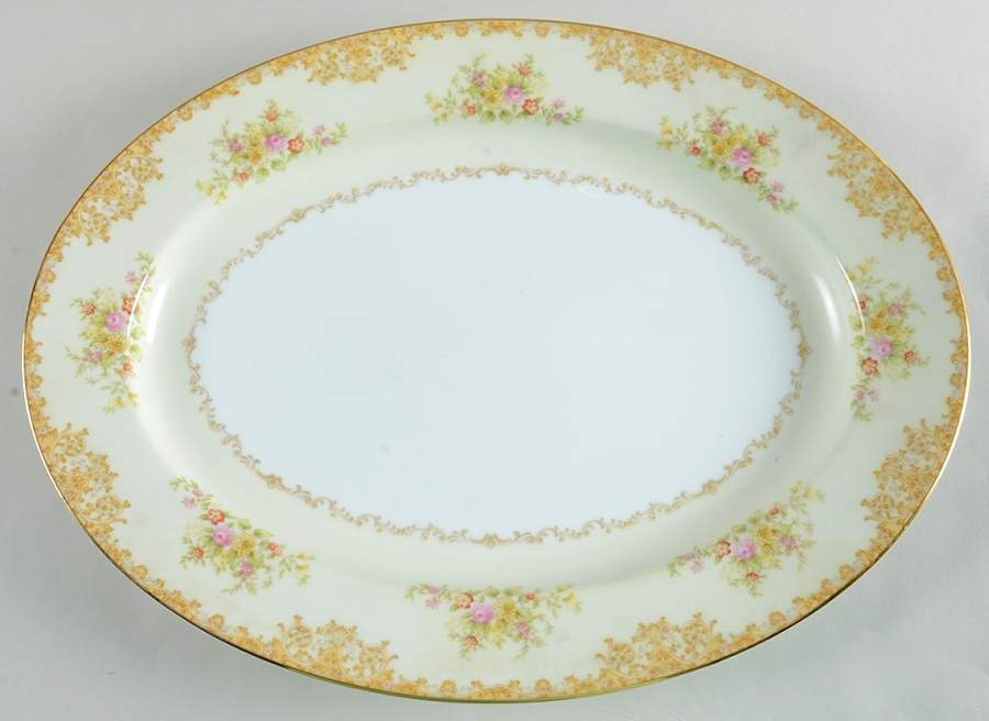 N326 16" Oval Serving Platter by Noritake-1