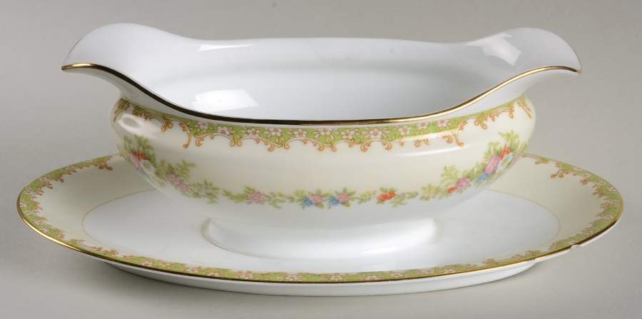 N33 Gravy Boat with Attached Underplate by Noritake-1