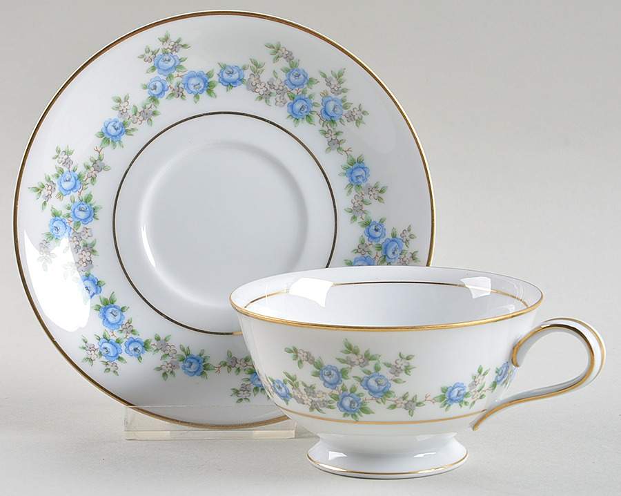 N331 Footed Cup & Saucer Set by Noritake-1