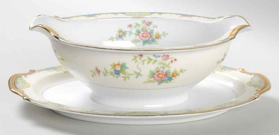 N338 Gravy Boat with Attached Underplate by Noritake-1
