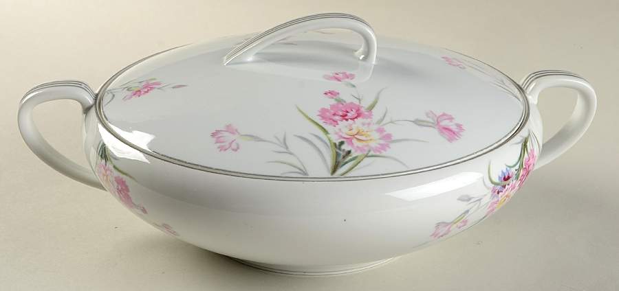 N344 Round Covered Vegetable by Noritake-1