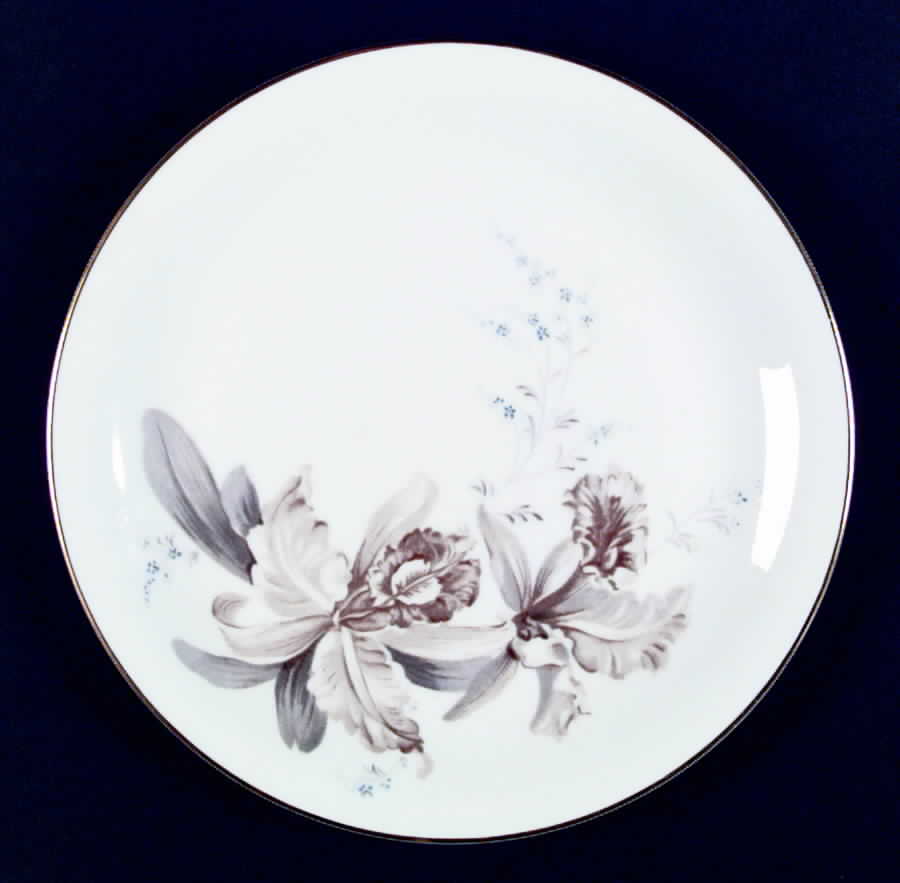 N354 Dinner Plate by Noritake-1