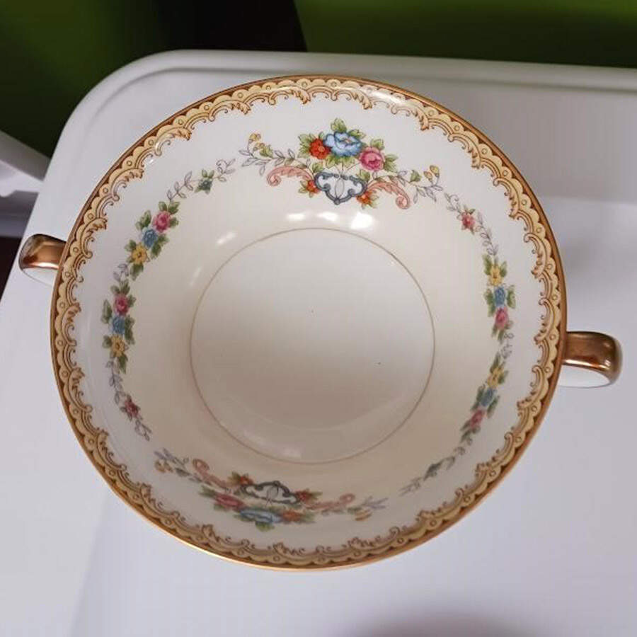 N367 Footed Cream Soup Bowl by Noritake-1