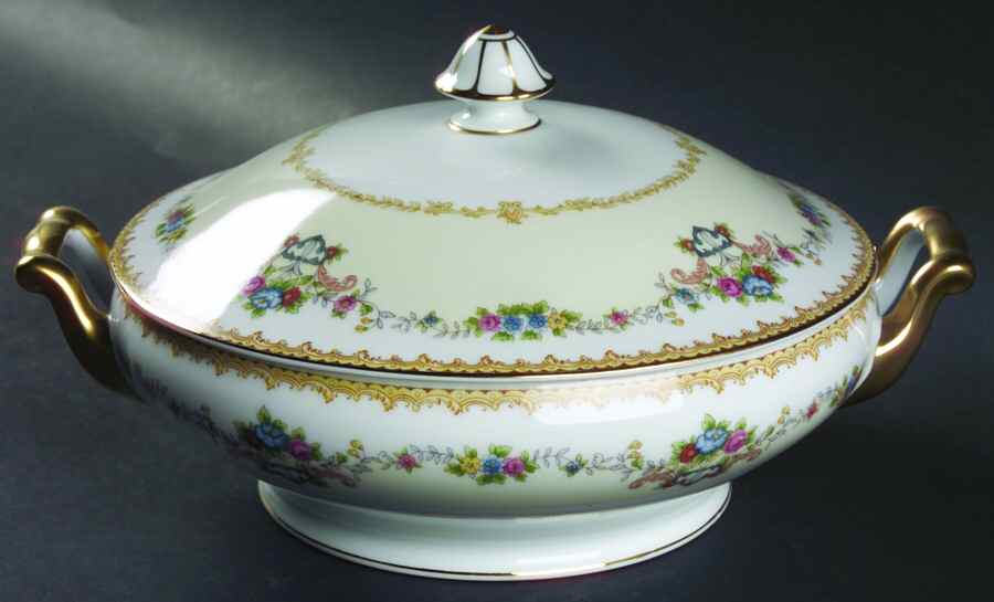 N367 Round Covered Vegetable by Noritake-1