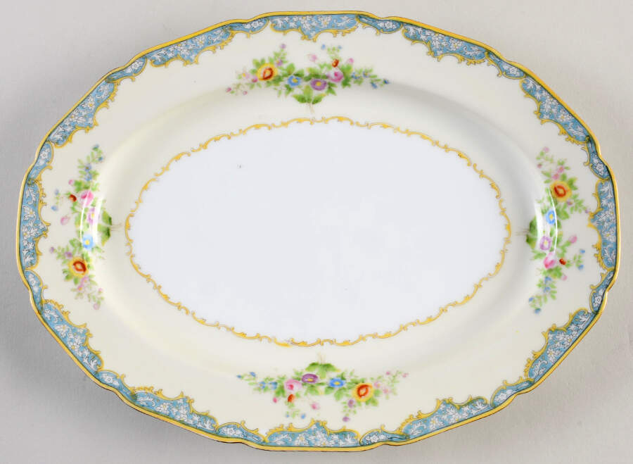 N37 11" Oval Serving Platter by Noritake-1