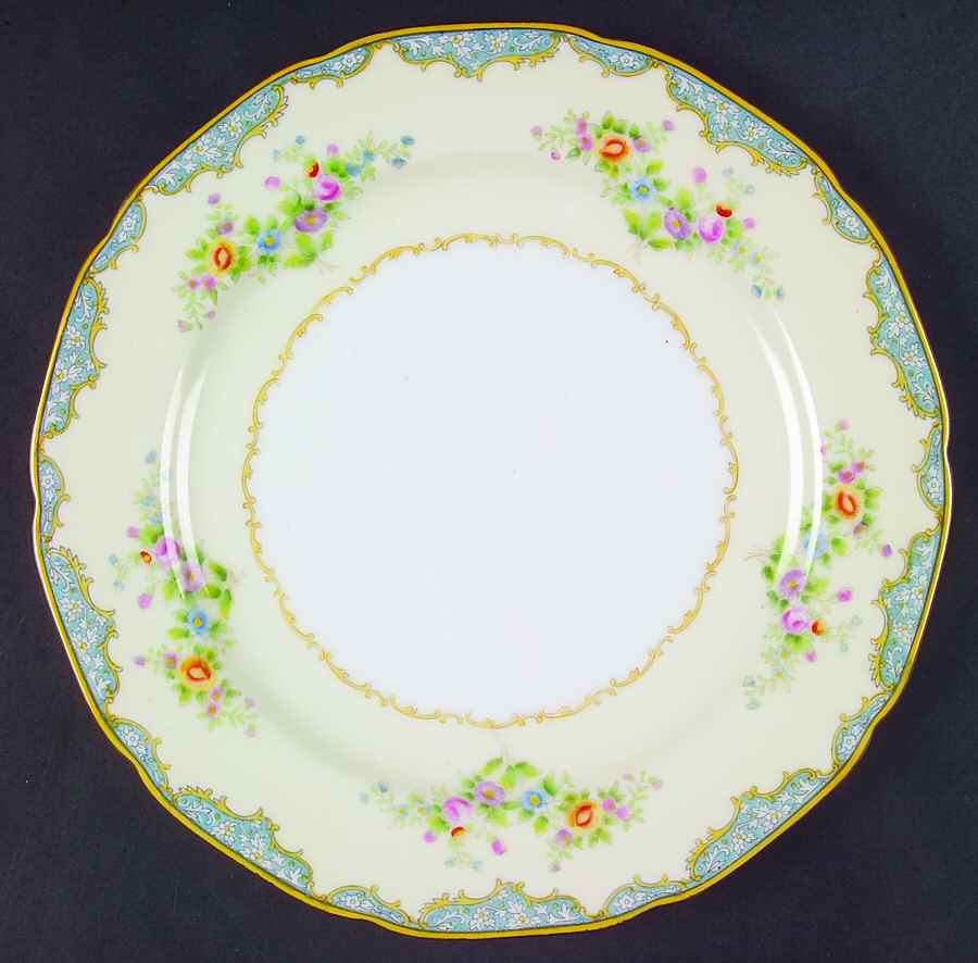 N37 Dinner Plate by Noritake-1