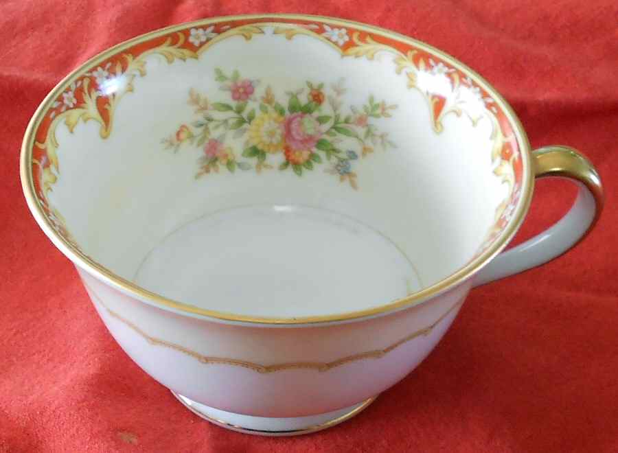 N393 Footed Cup by Noritake-1