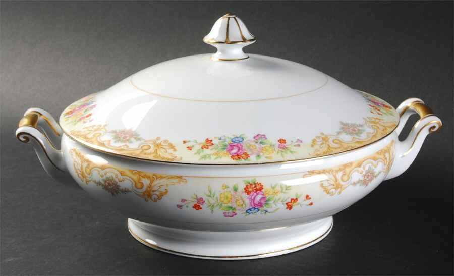N399 Round Covered Vegetable by Noritake-1