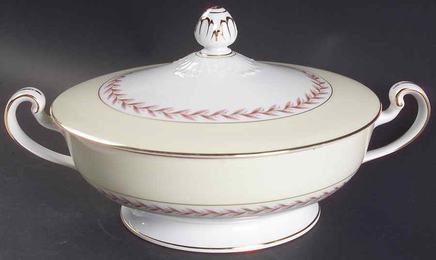 1559G Round Covered Vegetable by Noritake-1