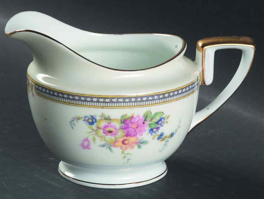 N418 Creamer by Noritake-1