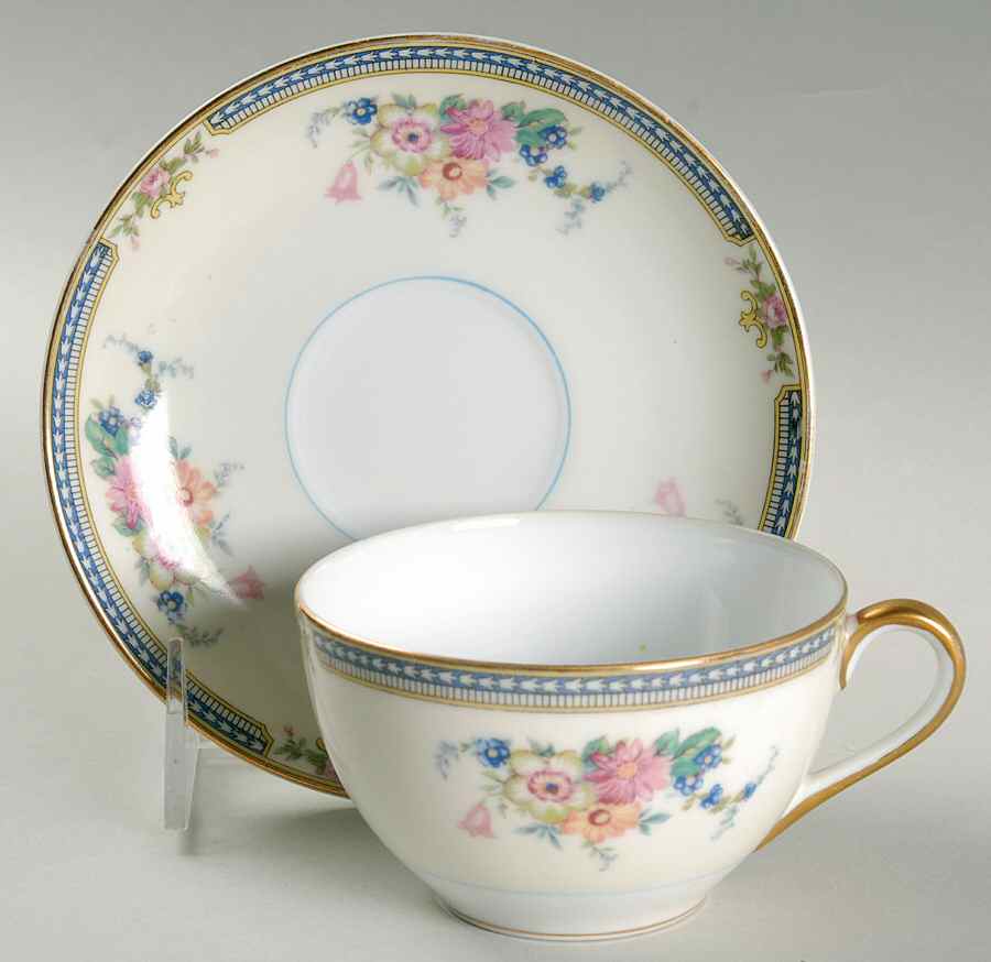 N418 Flat Cup & Saucer Set by Noritake-1