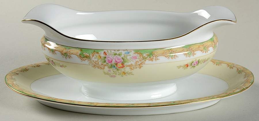 N420 Gravy Boat with Attached Underplate by Noritake-1