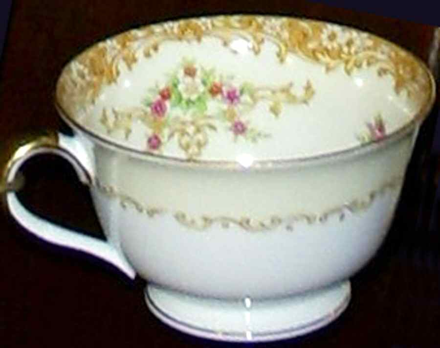 N421 Footed Cup by Noritake-1