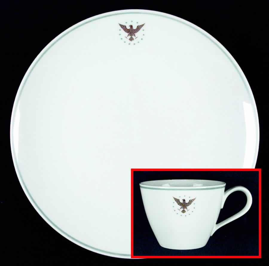 President (Green Band) Dinner Plate by Noritake-1