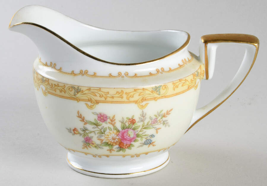 N44 Creamer by Noritake-1