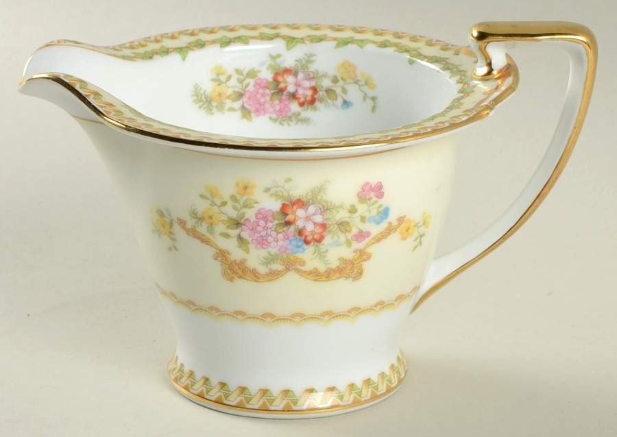 N440 Creamer by Noritake-1