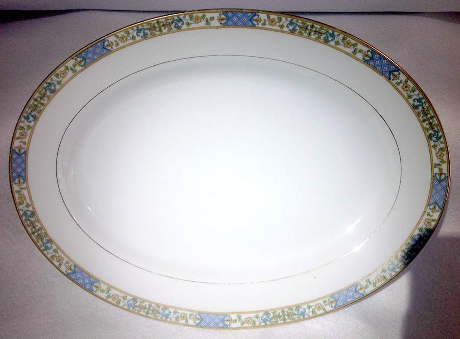 N462 11" Oval Serving Platter by Noritake-1