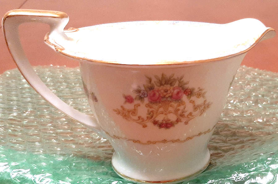 N47 Creamer by Noritake-1