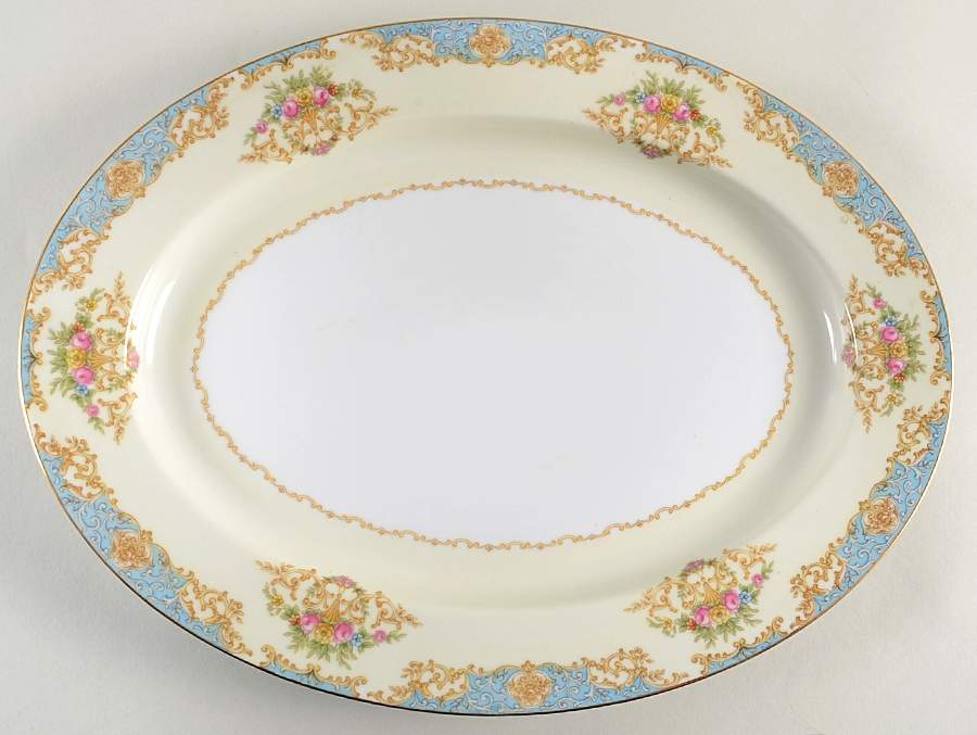 N47 13" Oval Serving Platter by Noritake-1