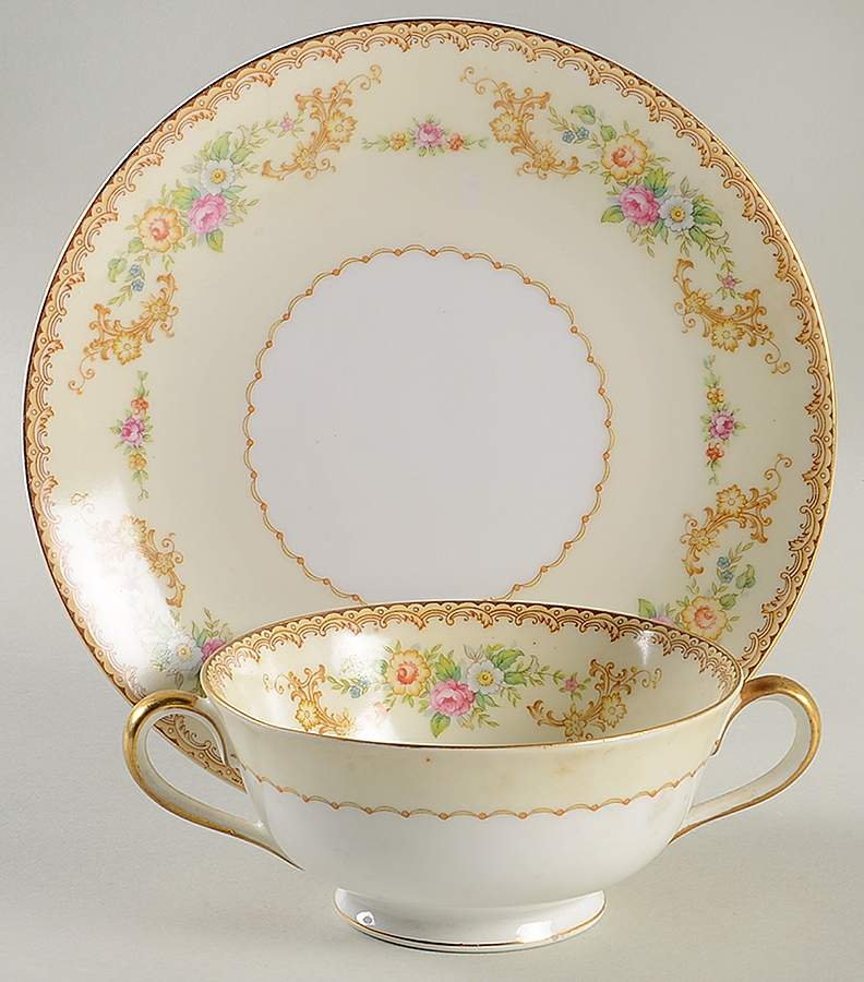 N476 Footed Cream Soup Bowl & Saucer Set by Noritake-1