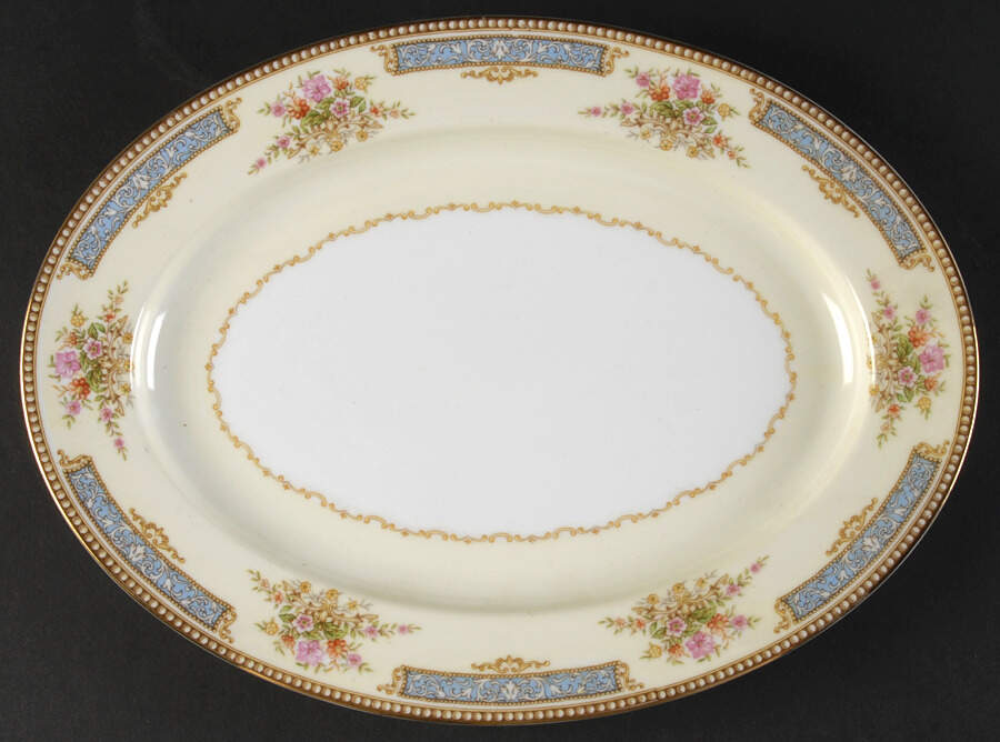 N484 11" Oval Serving Platter by Noritake-1
