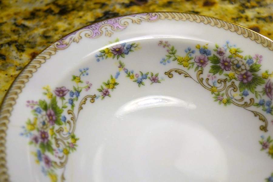 N492 Rim Fruit/Dessert (Sauce) Bowl by Noritake-1