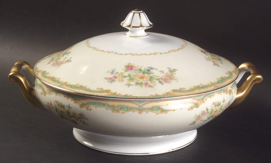N502 Round Covered Vegetable by Noritake-1