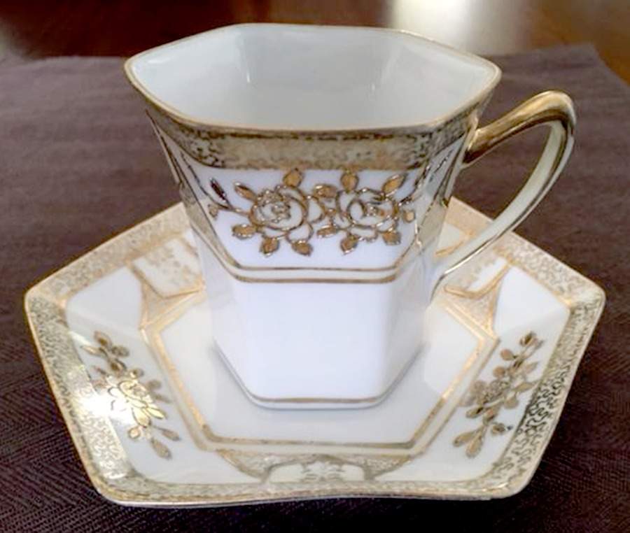 N594 Flat Cup & Saucer Set by Noritake-1