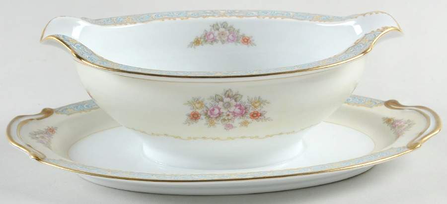 N60 Gravy Boat with Attached Underplate by Noritake-1