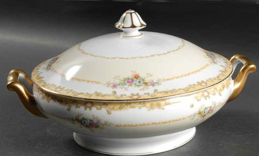 N61 Round Covered Vegetable by Noritake-1