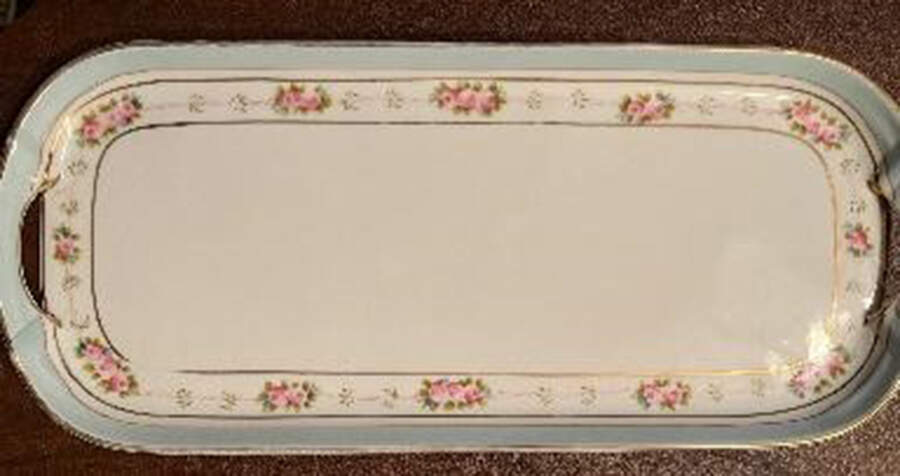 N616 14" Sandwich Tray by Noritake-1
