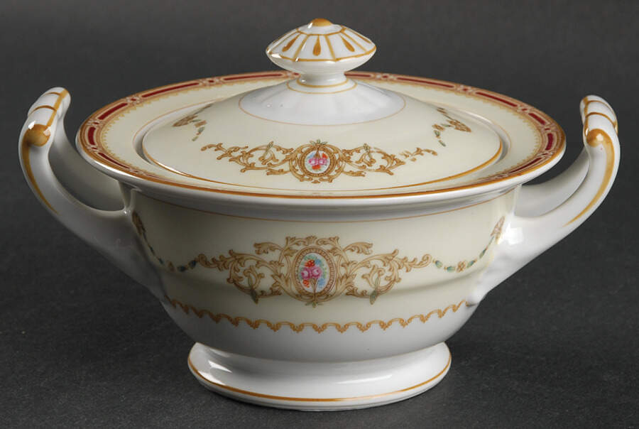 N662 Sugar Bowl & Lid by Noritake-1