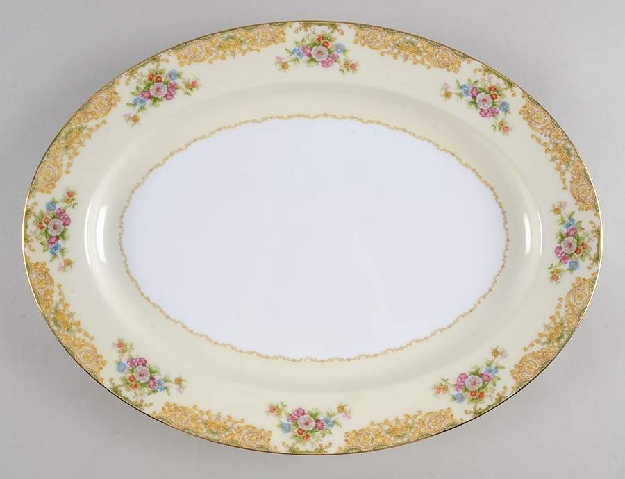 N67 16" Oval Serving Platter by Noritake-1
