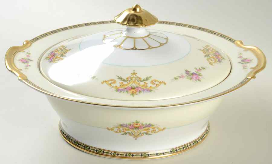 N672 Round Covered Vegetable by Noritake-1