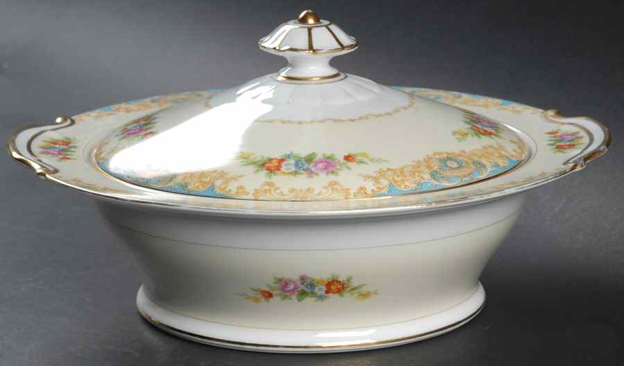 N692 Round Covered Vegetable by Noritake-1
