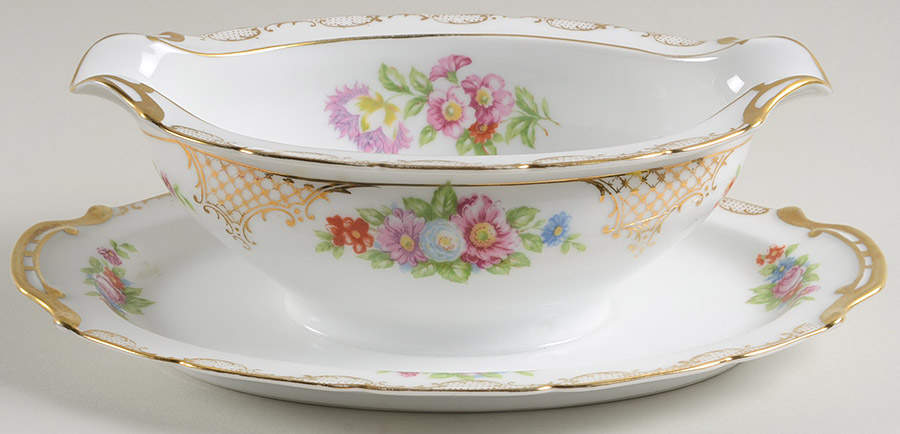N696 Gravy Boat with Attached Underplate by Noritake-1