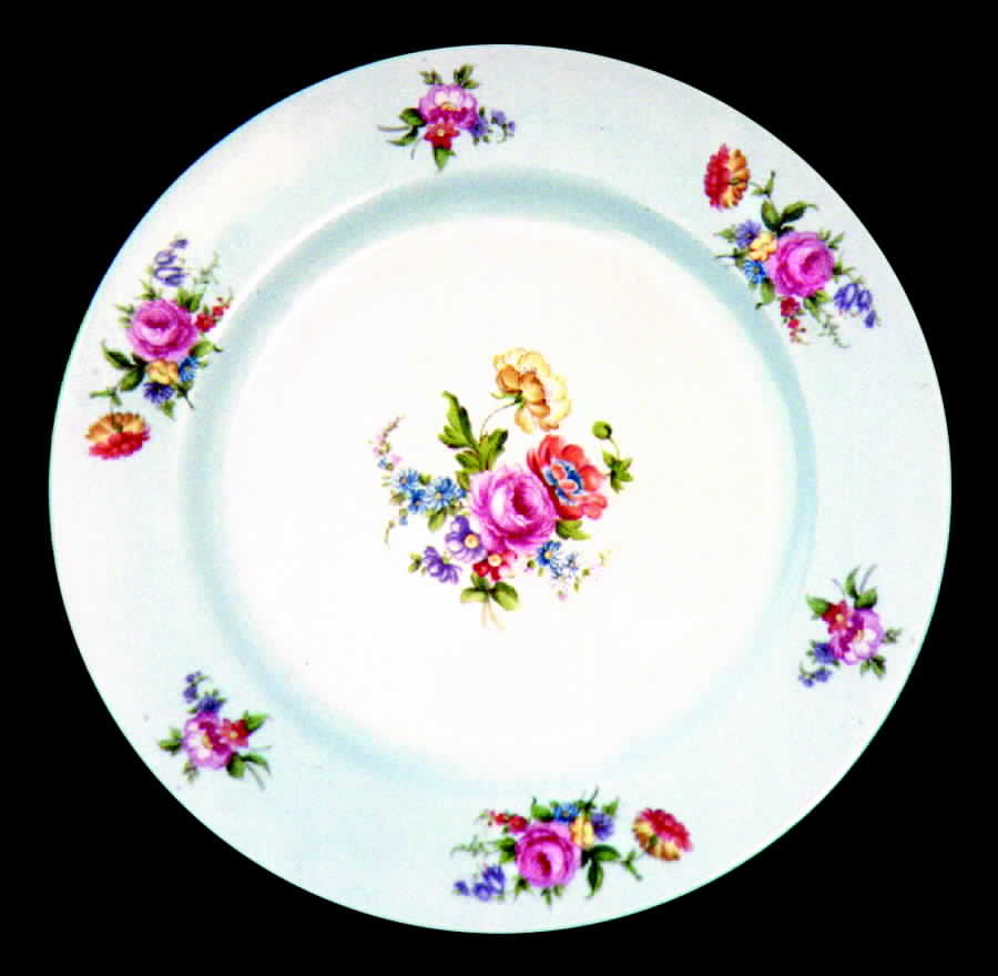 N698 Dinner Plate by Noritake-1