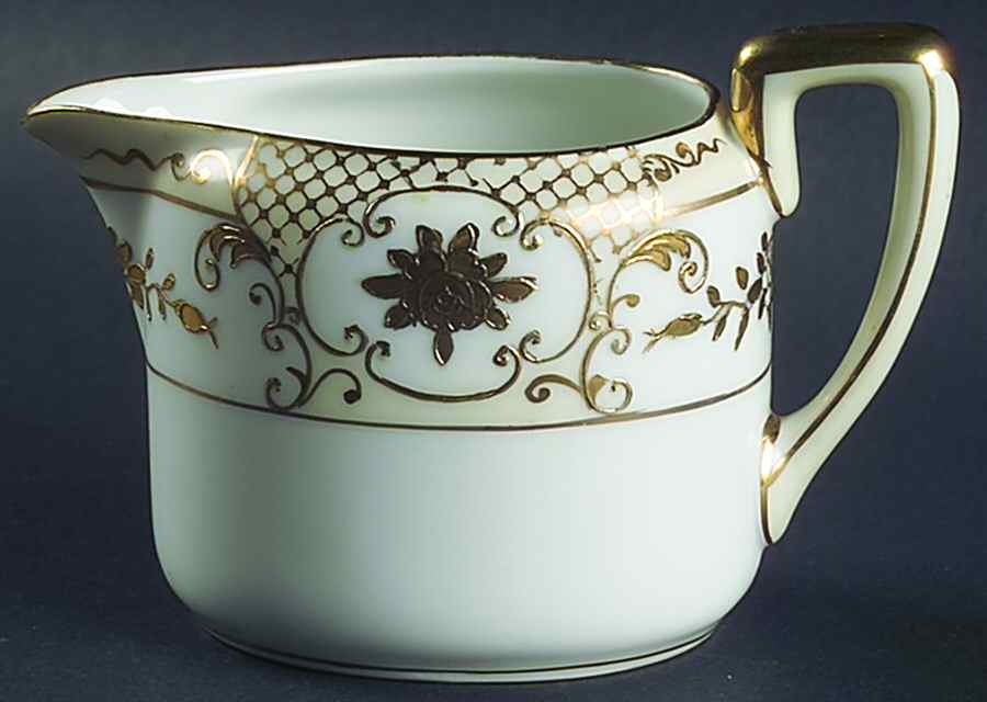 N697 Creamer by Noritake-1
