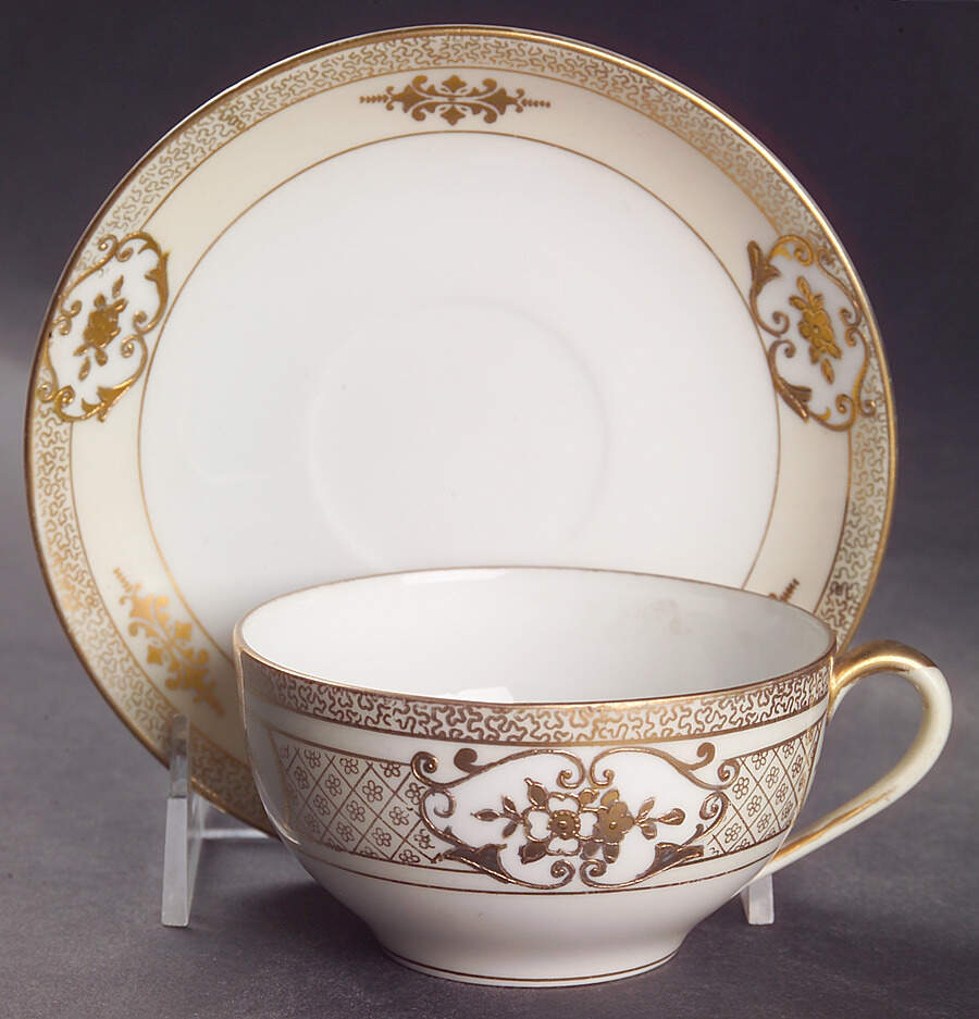 N730 Flat Cup & Saucer Set by Noritake-1