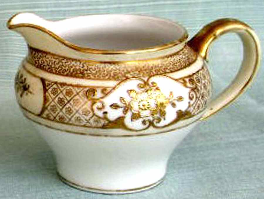 N730 Creamer by Noritake-1