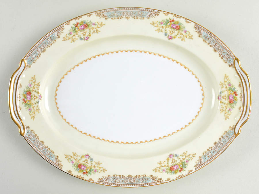 N74 11" Oval Serving Platter by Noritake-1