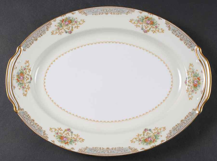 N74 13" Oval Serving Platter by Noritake-1