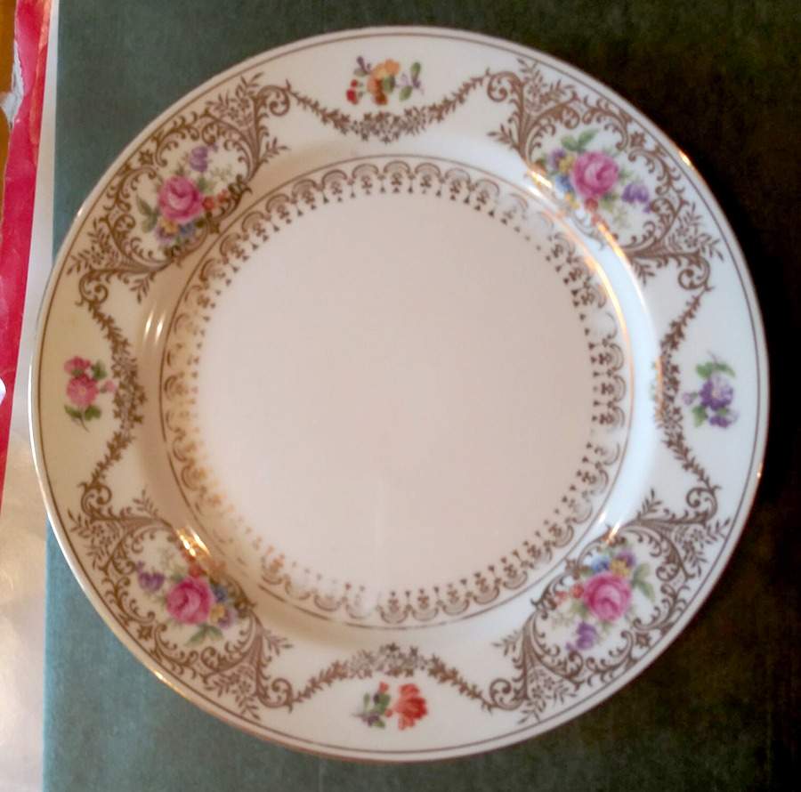 N742 Salad Plate by Noritake-1