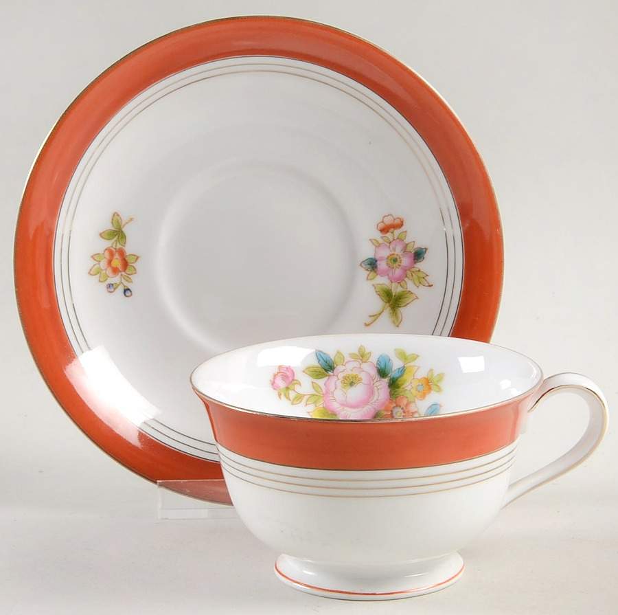 N749 Footed Cup & Saucer Set by Noritake-1