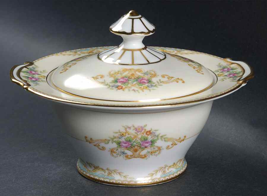 N75 Sugar Bowl & Lid by Noritake-1